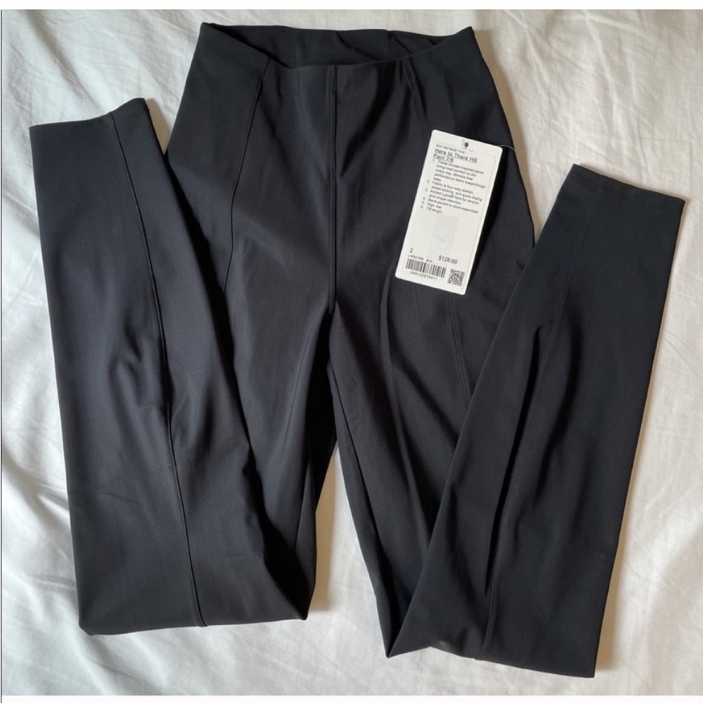 Lululemon here to be size 2 nwt
